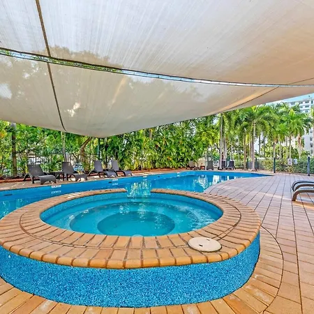Suite Escape On The Esplanade With Pool & Balcony Darwin Exterior photo